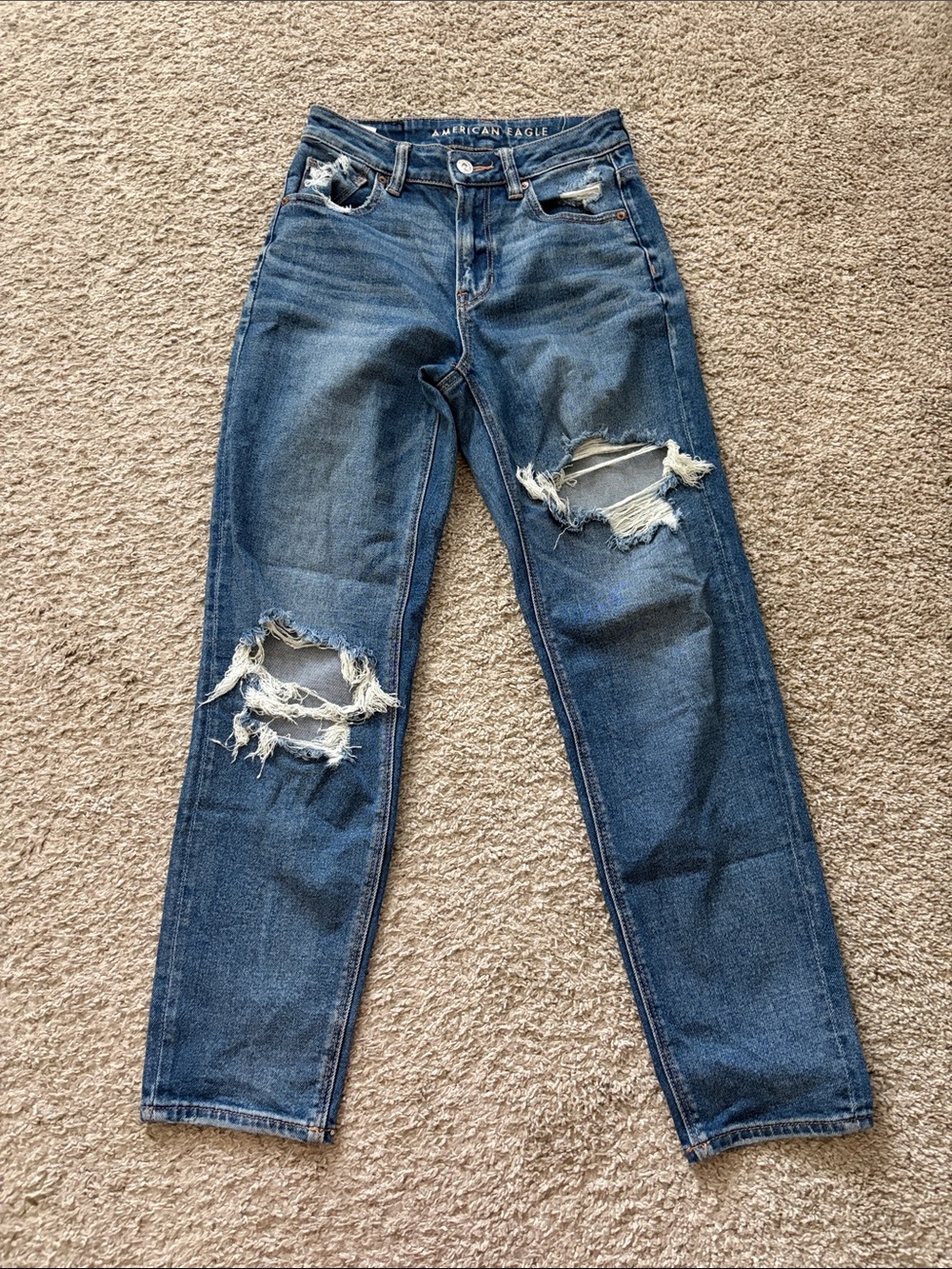 American Eagle Outfitters Women's Distressed Straight-Leg Dark Blue Mom Jeans